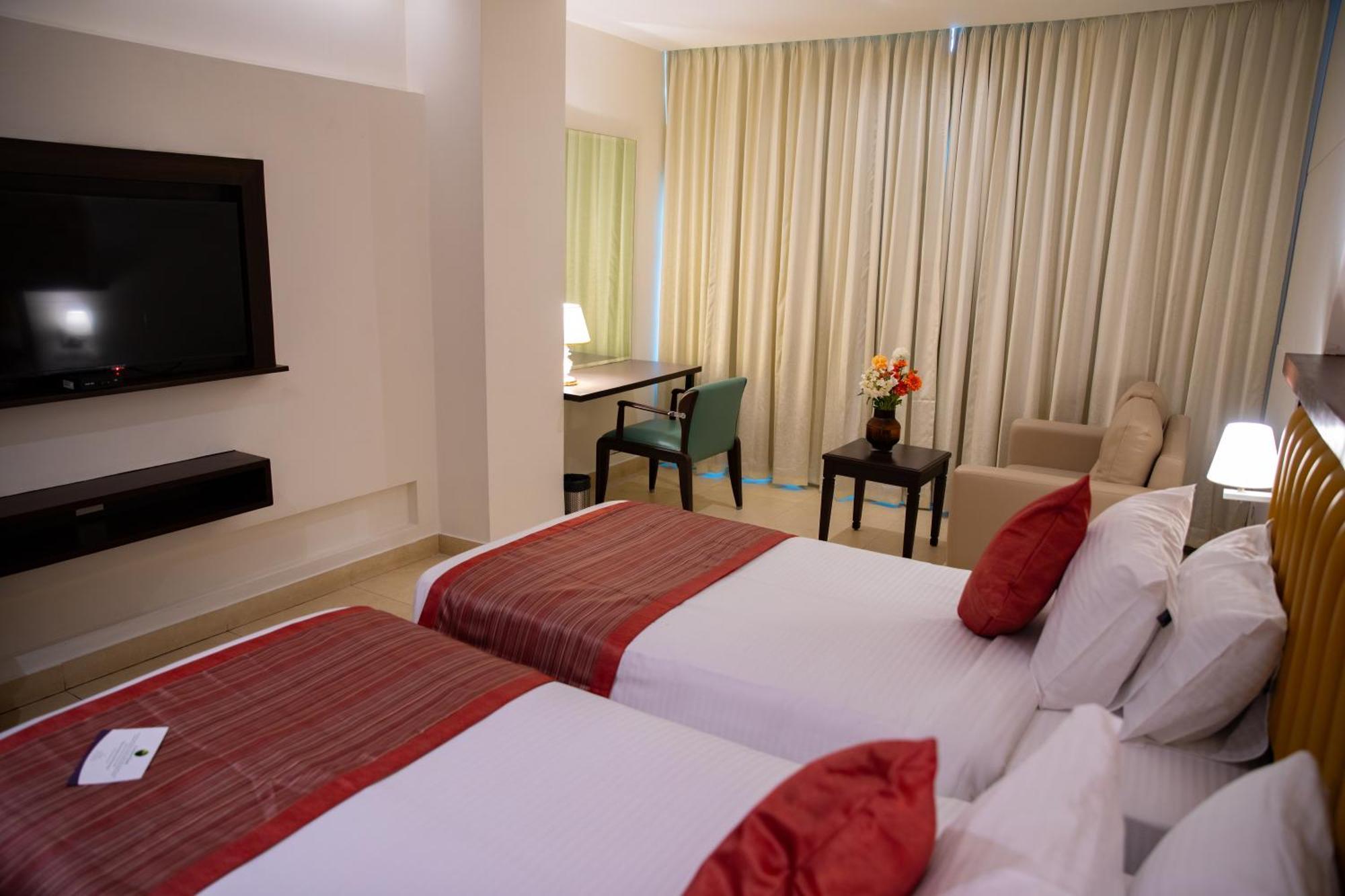 Grand Continent Secunderabad A Sarovar Portico Affiliate Hotel מראה חיצוני תמונה