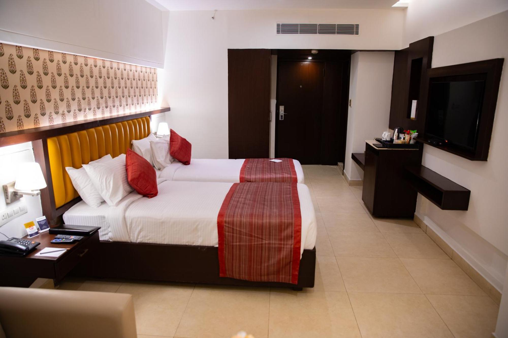 Grand Continent Secunderabad A Sarovar Portico Affiliate Hotel מראה חיצוני תמונה